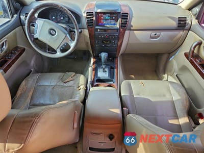 Zdjęcie 8 z 15 samochodu: 2005 KIA SORENTO EX VIN:KNDJC733255364490 - miniatura