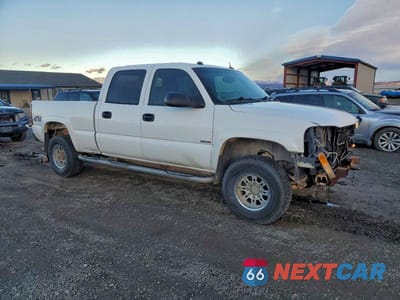 Czwarte zdjęcie samochodu z boku: 2004 GMC SIERRA K2500 HEAVY DUTY VIN:1GTHK23234F208057 - miniatura