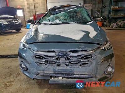Piąte zdjęcie samochodu w środku: 2025 SUBARU CROSSTREK LIMITED VIN:JF2GUHNC2SH213624 - miniatura