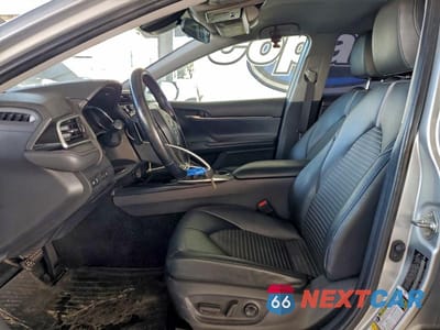 Zdjęcie 7 z 11 samochodu: 2018 TOYOTA CAMRY SE VIN:4T1B11HK6JU110896 - miniatura