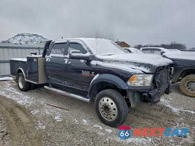 Czwarte zdjęcie samochodu z boku: 2017 RAM 4500 UTILITY / SERVICE TRUCK VIN:3C7WRLEL1HG520738 - miniatura