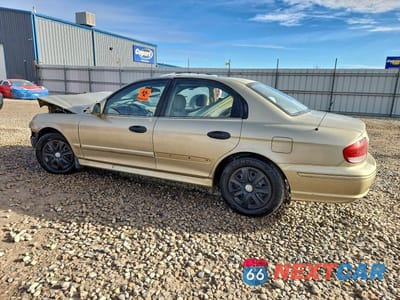 Drugie zdjęcie samochodu z przodu: 2002 HYUNDAI SONATA BASE VIN:KMHWF25S42A668777 - miniatura