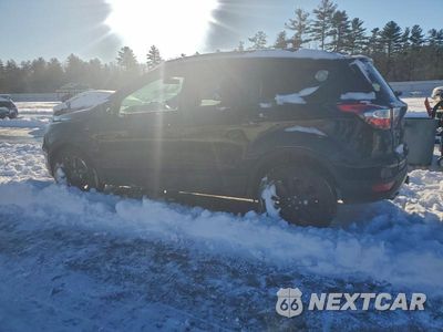 Drugie zdjęcie samochodu z przodu: 2017 FORD ESCAPE SE VIN:1FMCU9G90HUF00301 - miniatura