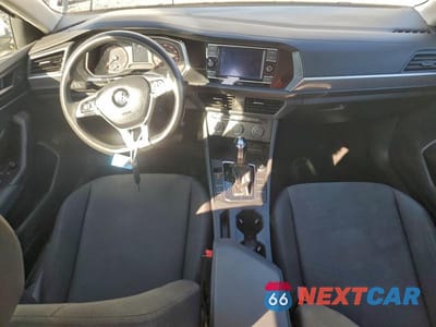 Zdjęcie 8 z 12 samochodu: 2021 VOLKSWAGEN JETTA S VIN:3VWC57BU8MM052631 - miniatura