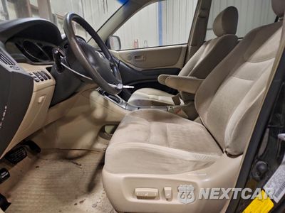 Zdjęcie 7 z 15 samochodu: 2003 TOYOTA HIGHLANDER LIMITED VIN:JTEHF21A830107379 - miniatura