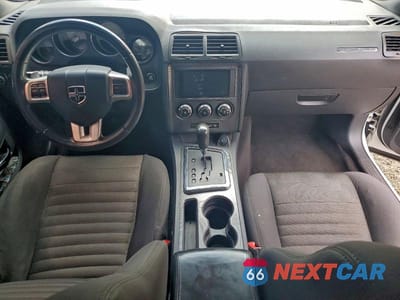 Zdjęcie 8 z 12 samochodu: 2014 DODGE CHALLENGER R/T VIN:2C3CDYBT6EH270154 - miniatura