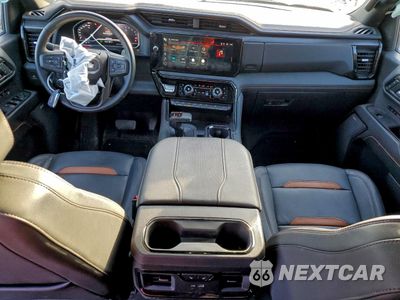 Zdjęcie 8 z 12 samochodu: 2024 GMC SIERRA K1500 AT4 VIN:1GTUUEEL4RZ370303 - miniatura