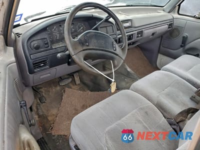 Zdjęcie 8 z 12 samochodu: 1996 FORD F250 VIN:1FTHF25F6TEA60592 - miniatura