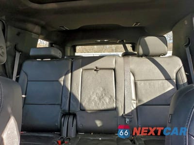Zdjęcie 10 z 14 samochodu: 2021 CHEVROLET TAHOE K1500 LT VIN:1GNSKNKD9MR197551 - miniatura
