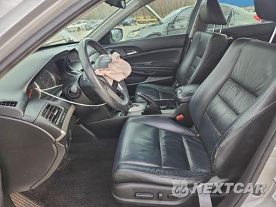 Zdjęcie 7 z 15 samochodu: 2012 HONDA ACCORD SE VIN:1HGCP2F63CA236304 - miniatura