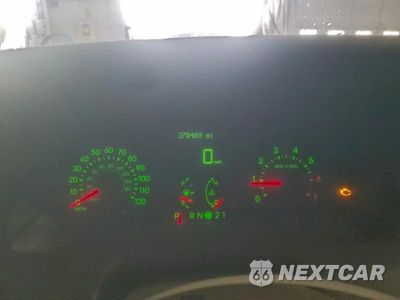 Zdjęcie 9 z 12 samochodu: 2006 MERCURY GRAND MARQUIS LS VIN:2MEFM75V06X634719 - miniatura