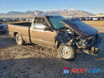 Czwarte zdjęcie samochodu z boku: 2000 GMC SONOMA VIN:1GTCS1450YK242967 - miniatura