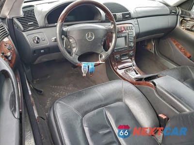 Zdjęcie 8 z 12 samochodu: 2001 MERCEDES-BENZ CL 500 VIN:WDBPJ75JX1A017372 - miniatura