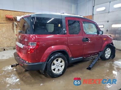 Trzecie zdjęcie samochodu z tyłu: 2011 HONDA ELEMENT EX VIN:5J6YH2H78BL002857 - miniatura