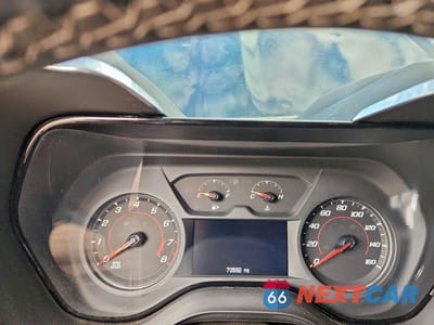 Zdjęcie 9 z 11 samochodu: 2020 CHEVROLET CAMARO LS VIN:1G1FB1RS0L0130811 - miniatura