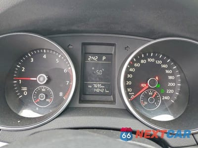 Zdjęcie 9 z 11 samochodu: 2011 VOLKSWAGEN GOLF VIN:WVWBA7AJ6BW009596 - miniatura