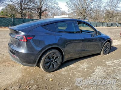 Trzecie zdjęcie samochodu z tyłu: 2025 TESLA MODEL Y VIN:7SAYGDEE9SA360463 - miniatura