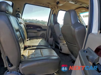 Zdjęcie 11 z 13 samochodu: 2003 FORD EXCURSION EDDIE BAUER VIN:1FMSU45P53ED32156 - miniatura