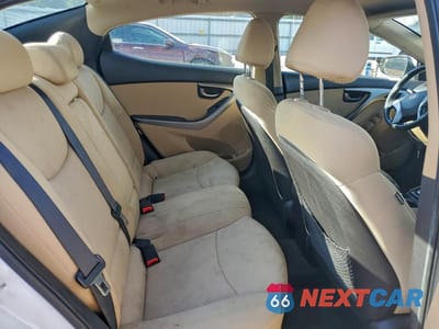 Zdjęcie 10 z 12 samochodu: 2012 HYUNDAI ELANTRA GLS VIN:5NPDH4AE4CH127451 - miniatura