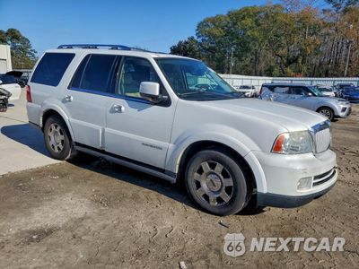 Czwarte zdjęcie samochodu z boku: 2005 LINCOLN NAVIGATOR VIN:5LMFU28505LJ10247 - miniatura