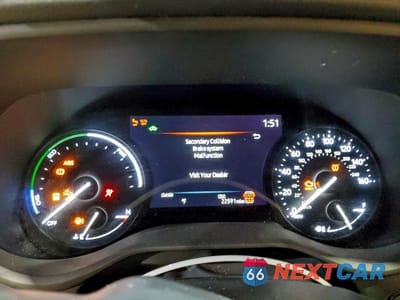 Zdjęcie 9 z 13 samochodu: 2025 TOYOTA SIENNA LE 8-PASSENGER VIN:5TDKSKFC5SS163145 - miniatura