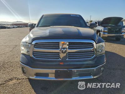 Piąte zdjęcie samochodu w środku: 2017 RAM 1500 SLT VIN:1C6RR7LG8HS778536 - miniatura