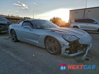 Czwarte zdjęcie samochodu z boku: 2009 CHEVROLET CORVETTE VIN:1G1YY26W895108328 - miniatura