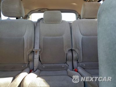 Zdjęcie 10 z 13 samochodu: 2006 TOYOTA SIENNA CE VIN:5TDZA29C26S468296 - miniatura
