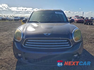 Piąte zdjęcie samochodu w środku: 2013 MINI COOPER COUNTRYMAN VIN:WMWZB3C52DWR35787 - miniatura