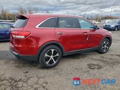 Trzecie zdjęcie samochodu z tyłu: 2016 KIA SORENTO EX VIN:5XYPHDA52GG110156 - miniatura