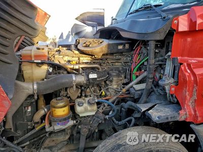 Zdjęcie 9 z 10 samochodu: 2018 FREIGHTLINER CASCADIA 125 SEMI TRUCK VIN:1FUJGLDR2JLJH7891 - miniatura
