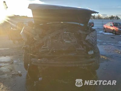 Piąte zdjęcie samochodu w środku: 2011 CHEVROLET TAHOE K1500 LT VIN:1GNSKBE08BR276598 - miniatura