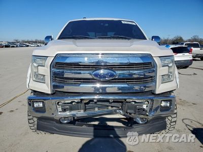 Piąte zdjęcie samochodu w środku: 2017 FORD F150 SUPERCREW VIN:1FTFW1EG0HKD97231 - miniatura