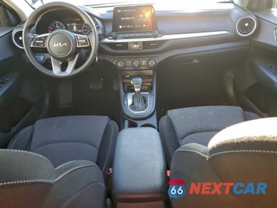 Zdjęcie 8 z 16 samochodu: 2023 KIA FORTE LX VIN:3KPF24AD5PE675079 - miniatura