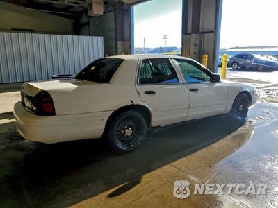Trzecie zdjęcie samochodu z tyłu: 2001 FORD CROWN VICTORIA POLICE INTERCEPTOR VIN:2FAFP71W91X192934 - miniatura