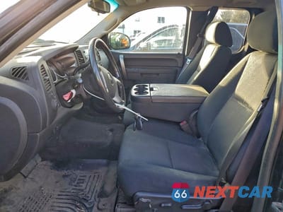 Zdjęcie 7 z 12 samochodu: 2013 GMC SIERRA K1500 SLE VIN:1GTR2VE04DZ277095 - miniatura