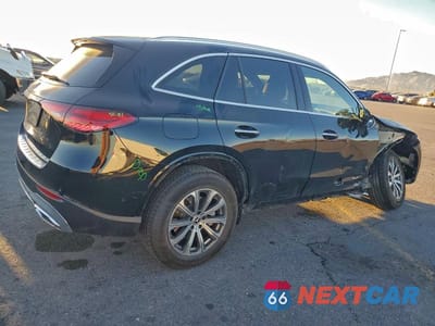 Trzecie zdjęcie samochodu z tyłu: 2025 MERCEDES BENZ GLC 300 VIN:W1NKM4GB1SU081140 - miniatura