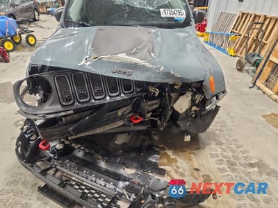 Zdjęcie 12 z 13 samochodu: 2017 JEEP RENEGADE TRAILHAWK VIN:ZACCJBCB5HPF98966 - miniatura