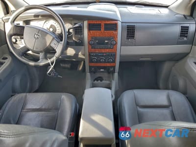 Zdjęcie 8 z 12 samochodu: 2007 DODGE DURANGO SLT VIN:1D8HB48P67F506575 - miniatura
