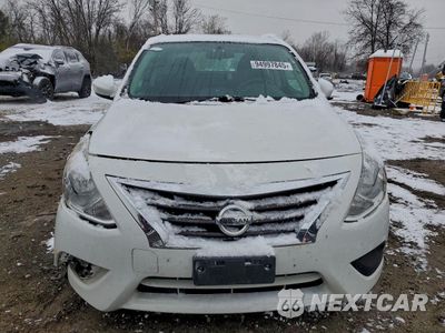 Piąte zdjęcie samochodu w środku: 2019 NISSAN VERSA S VIN:3N1CN7AP8KL879162 - miniatura