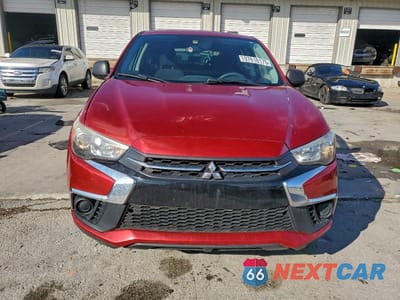 Piąte zdjęcie samochodu w środku: 2019 MITSUBISHI OUTLANDER SPORT ES VIN:JA4AP3AU2KU016595 - miniatura