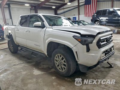 Czwarte zdjęcie samochodu z boku: 2024 TOYOTA TACOMA DOUBLE CAB VIN:3TMLB5JN2RM051458 - miniatura