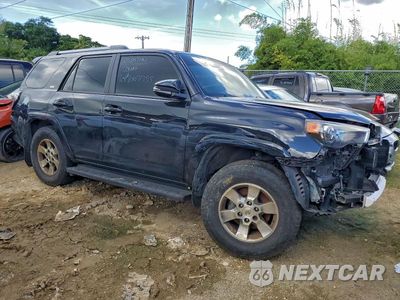 Czwarte zdjęcie samochodu z boku: 2023 TOYOTA 4RUNNER SR5 VIN:JTEEU5JR4P5304073 - miniatura