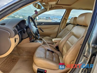 Zdjęcie 7 z 11 samochodu: 2005 VOLKSWAGEN PASSAT GLX 4MOTION VIN:WVWYU63B15E106877 - miniatura