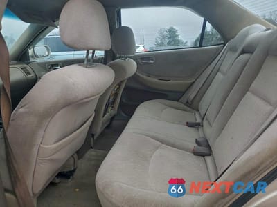 Zdjęcie 10 z 12 samochodu: 2002 HONDA ACCORD LX VIN:1HGCG164X2A016519 - miniatura