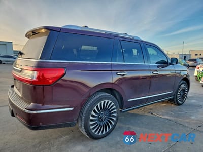 Trzecie zdjęcie samochodu z tyłu: 2018 LINCOLN NAVIGATOR BLACK LABEL VIN:5LMJJ2TT6JEL13084 - miniatura