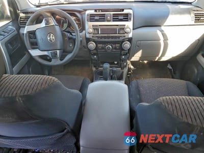 Zdjęcie 8 z 11 samochodu: 2011 TOYOTA 4RUNNER SR5 VIN:JTEBU5JR0B5041835 - miniatura