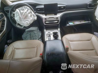 Zdjęcie 8 z 14 samochodu: 2021 FORD EXPLORER XLT VIN:1FMSK7DH0MGB17565 - miniatura
