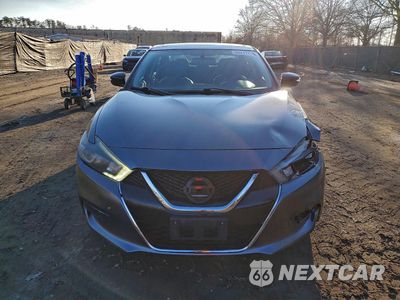 Piąte zdjęcie samochodu w środku: 2018 NISSAN MAXIMA 3.5S VIN:1N4AA6AP3JC368663 - miniatura