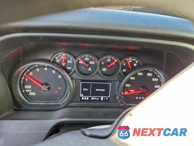 Zdjęcie 9 z 13 samochodu: 2024 CHEVROLET SILVERADO K1500 CUSTOM VIN:1GCPDBEK7RZ333104 - miniatura